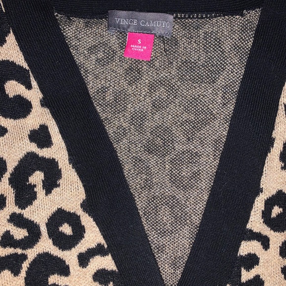 Leopard Print button up sweater - Picture 3 of 3